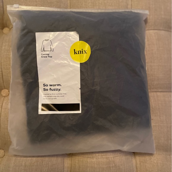 KNIX Cozzzy Cozy Crew Top Sweater - Medium - Black - NWT - Picture 5 of 6